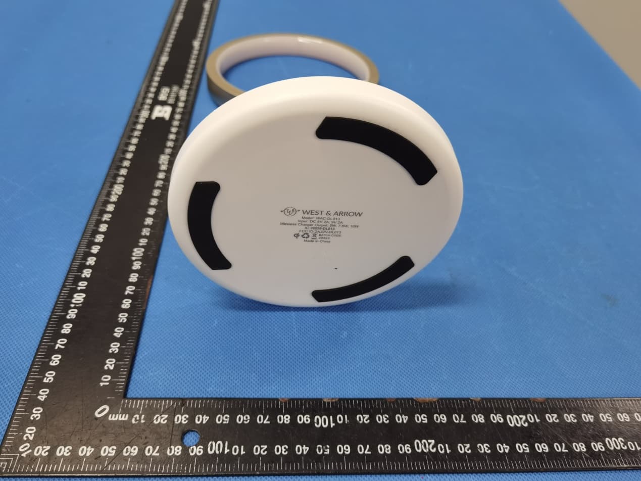 Desk Lamp Wireless Charger - FCC ID 2A22V-DL013 - Shenzhen DXR Electronic Technology Co., Limited (Dongguan Branch) (3)