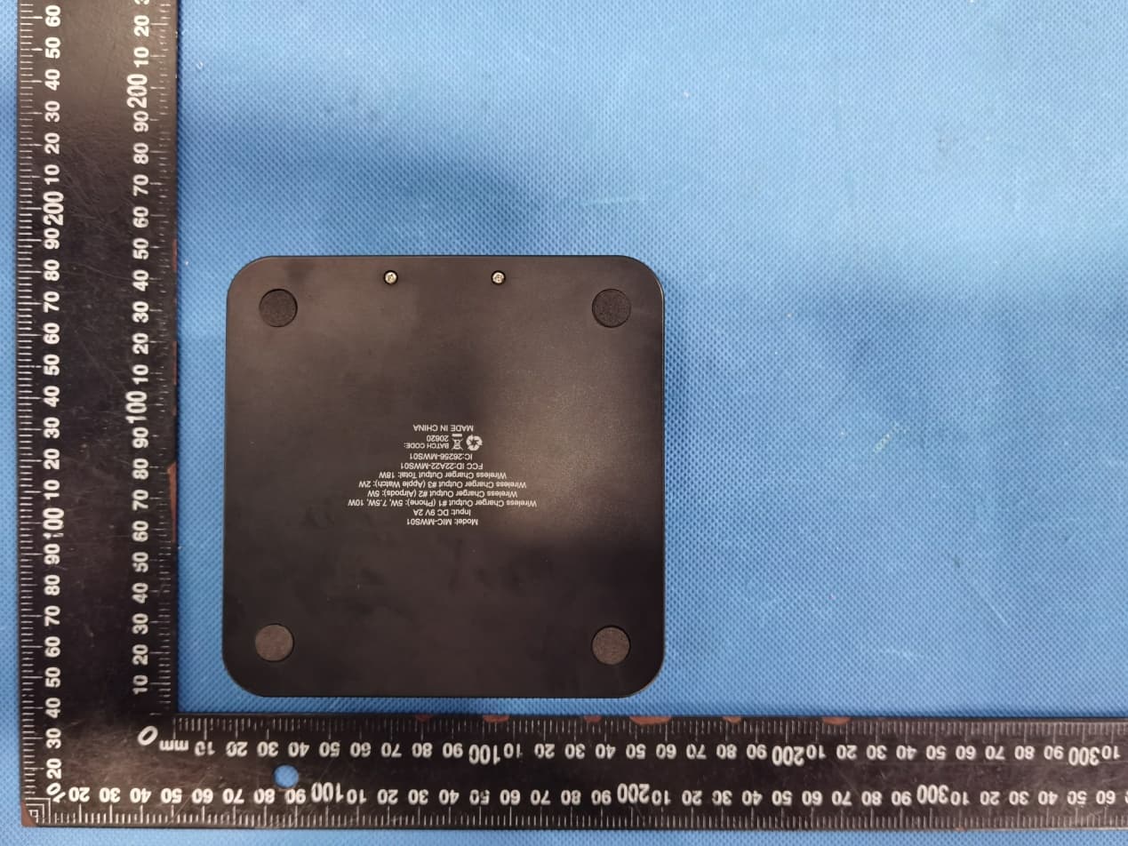 3-in-1 Wireless Charging Station - FCC ID 2A22V-MWS01 - Shenzhen DXR Electronic Technology Co., Limited (Dongguan Branch) (3)