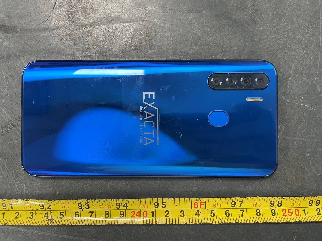 MOBILE ELECTRONIC DEVICE - FCC ID 2A23YV37 - Exacta Digital Media Research SpA