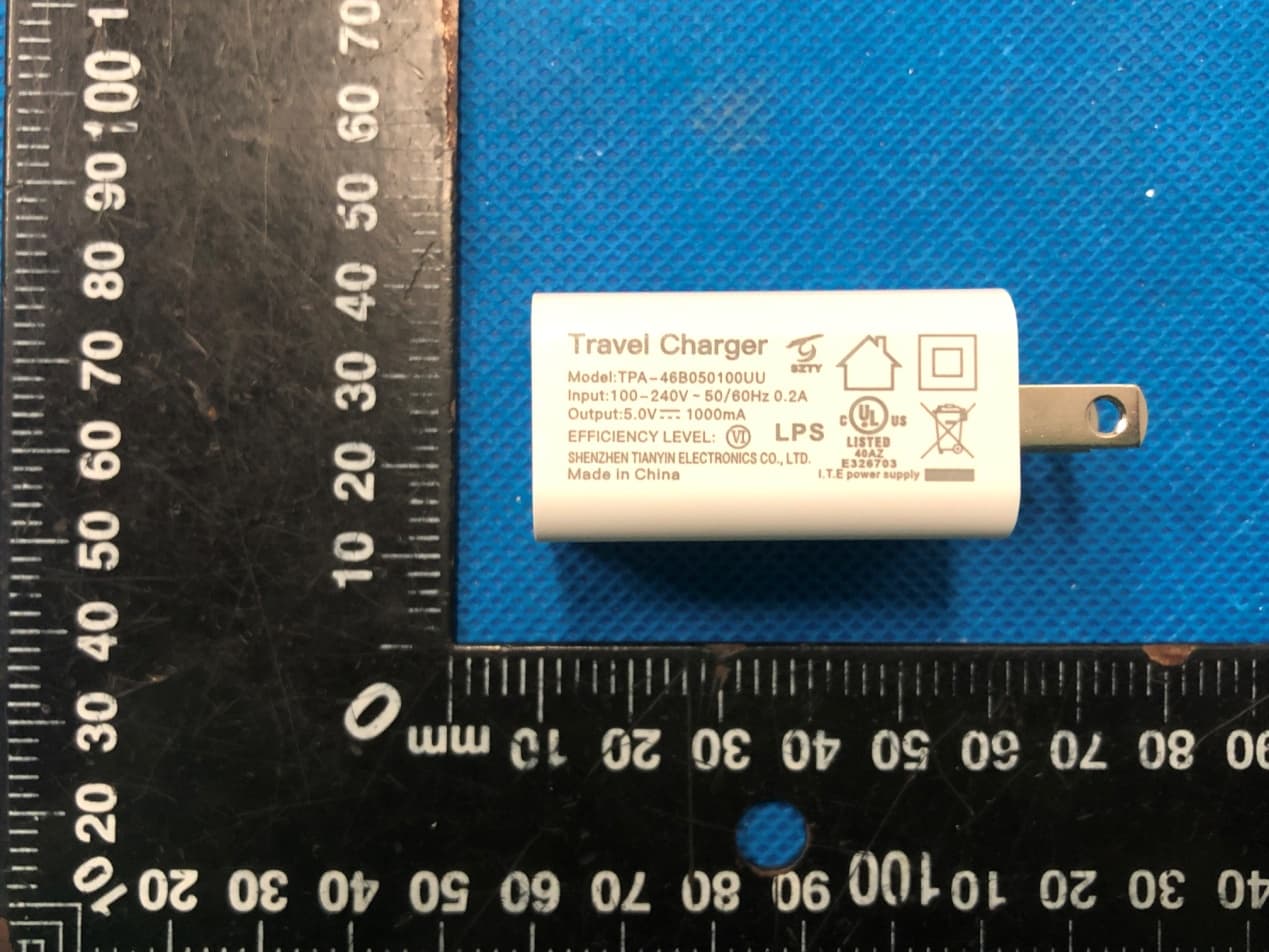 Indoor Cam - FCC ID 2A24P-MGP1 - Shenzhen Weizhen Commercial and Trading Co.,Ltd. (3)