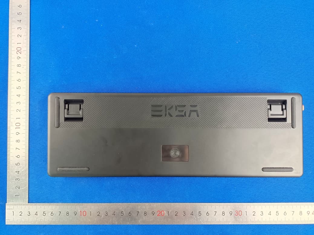 68-Key Mechanical Keyboard - FCC ID 2A25A-EK3000 - YI ZHAO (SHENZHEN) CO., LIMITED. (2)