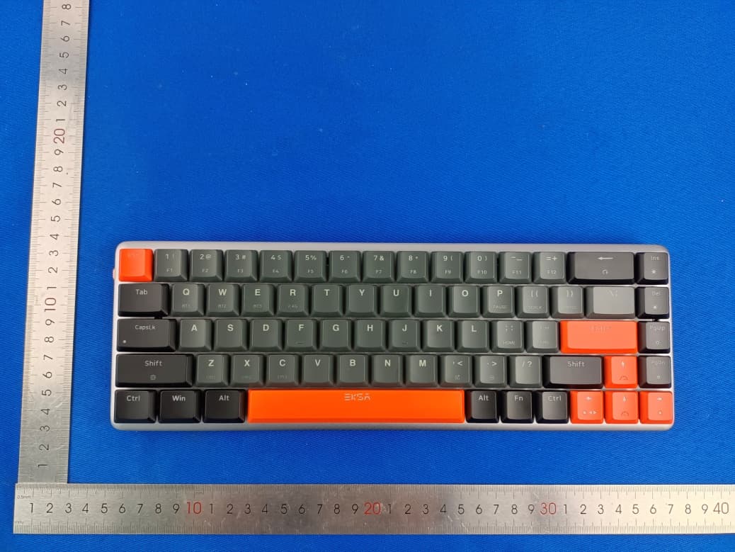 68-Key Mechanical Keyboard - FCC ID 2A25A-EK3000 - YI ZHAO (SHENZHEN) CO., LIMITED. (3)