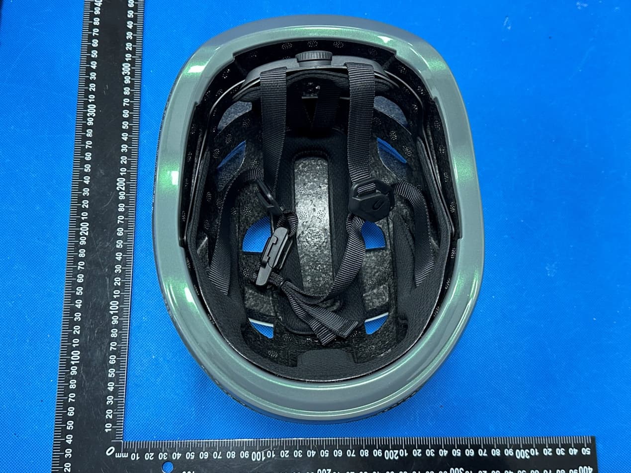 AURA HYBRID SMART HELMET - FCC ID 2A25E-AURA - Unit 1 Gear, Inc.