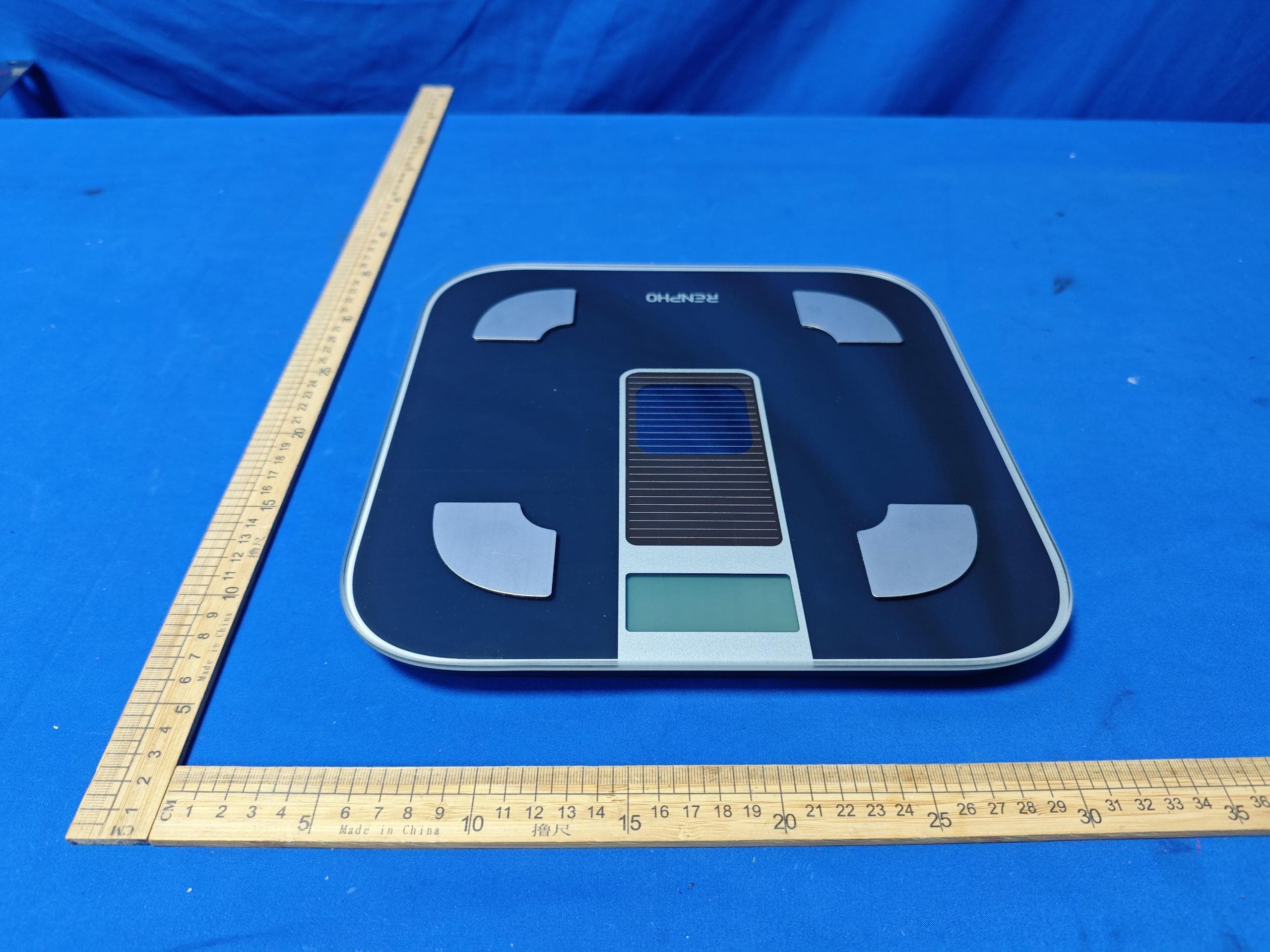 Smart scale - FCC ID 2A26P-RA012N - REESTAR INTERNATIONAL LIMITED