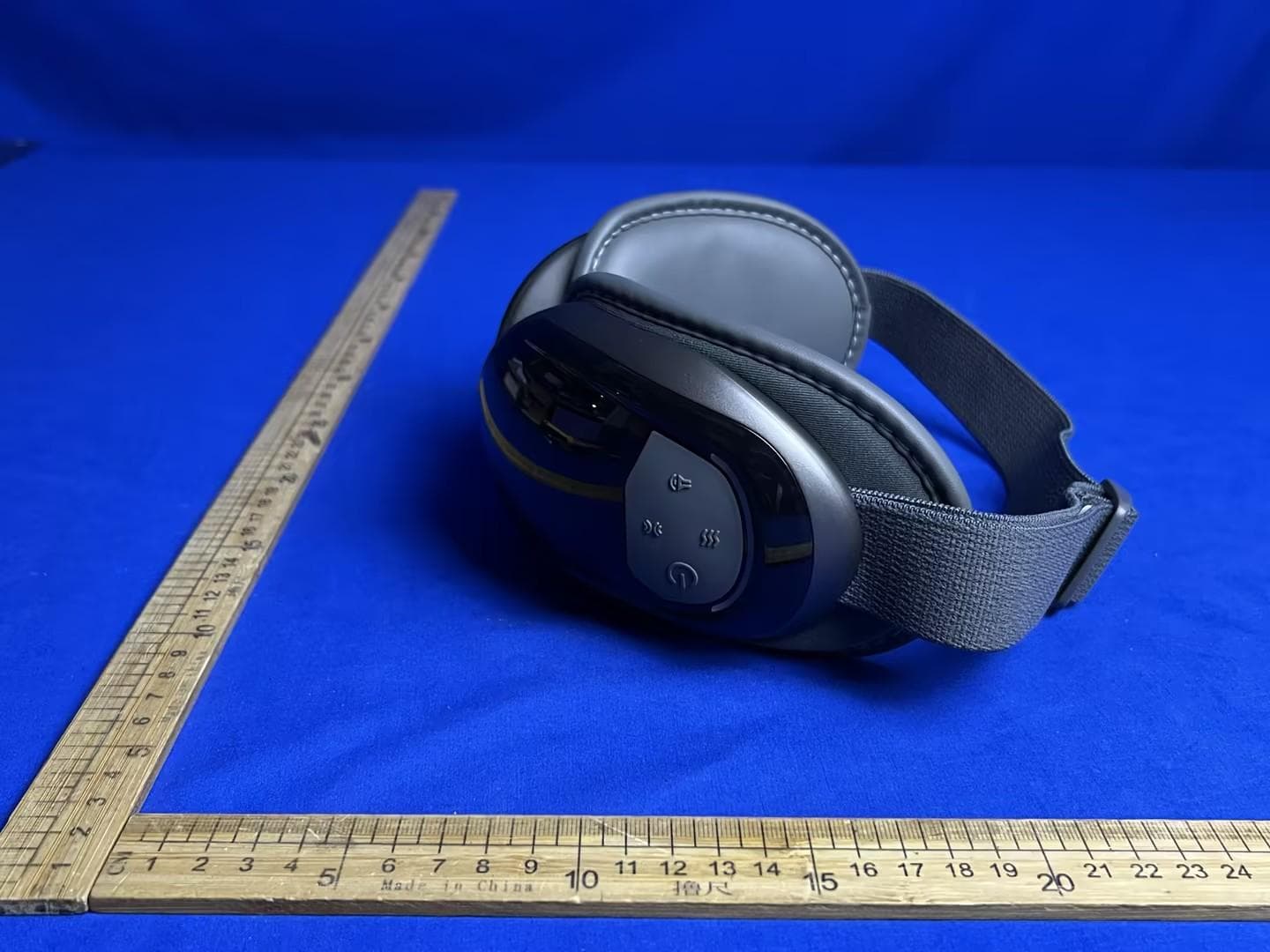 Eye Massager - FCC ID 2A26P-RG010VN2 - REESTAR INTERNATIONAL LIMITED
