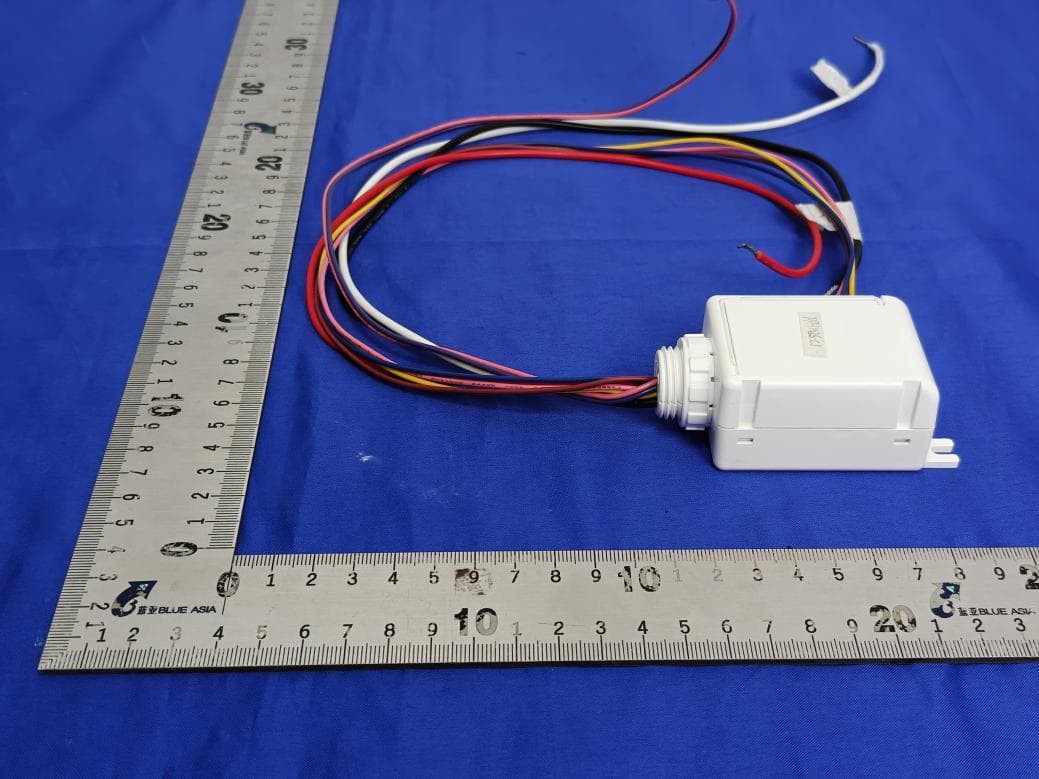 LED Controller - FCC ID 2A26YPPA102S - Shenzhen LiteTrace Technologies Co., Ltd (2)