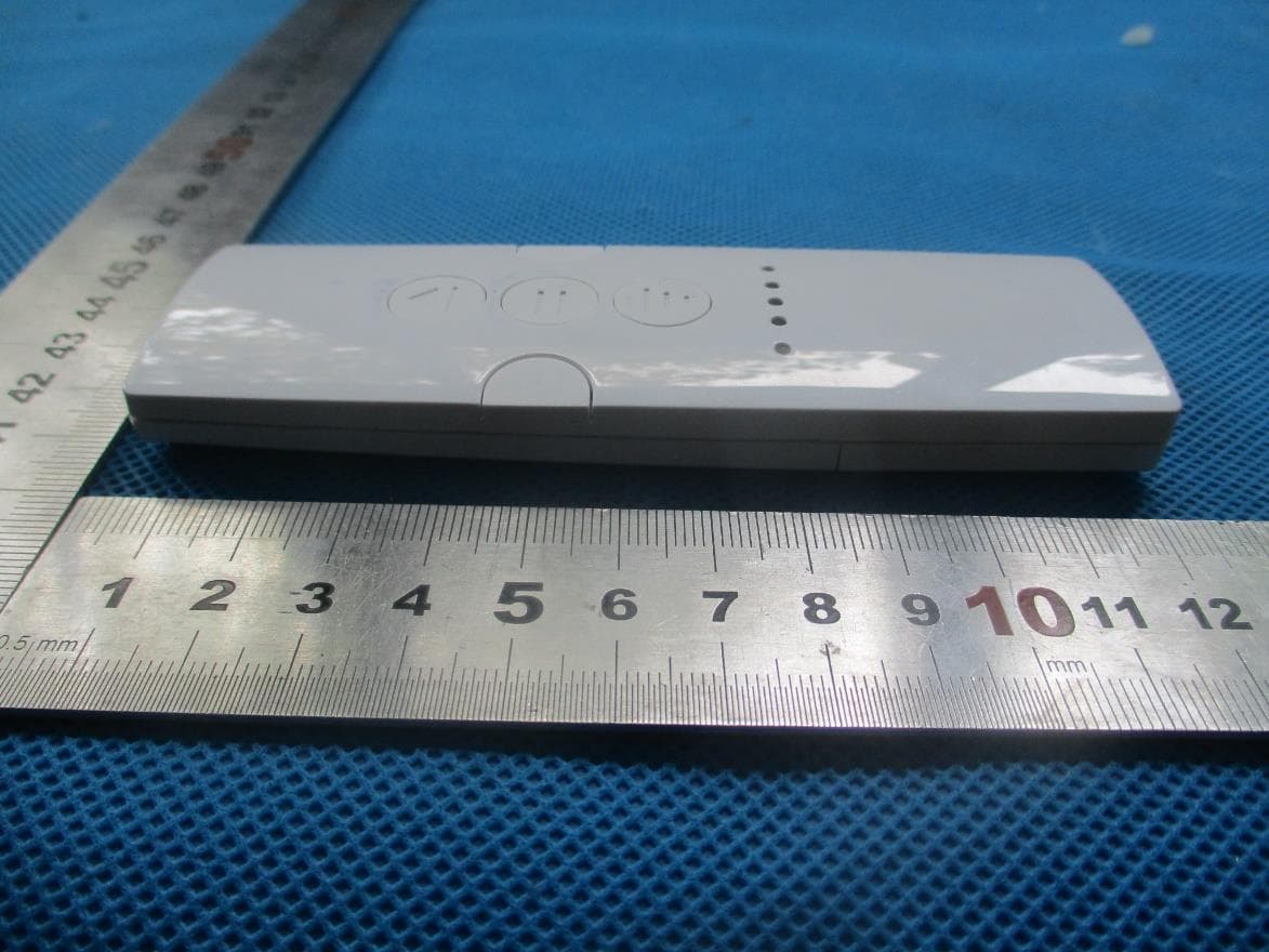 Five-channel transmitter - FCC ID 2A27UU251H - Markisol USA Inc (3)