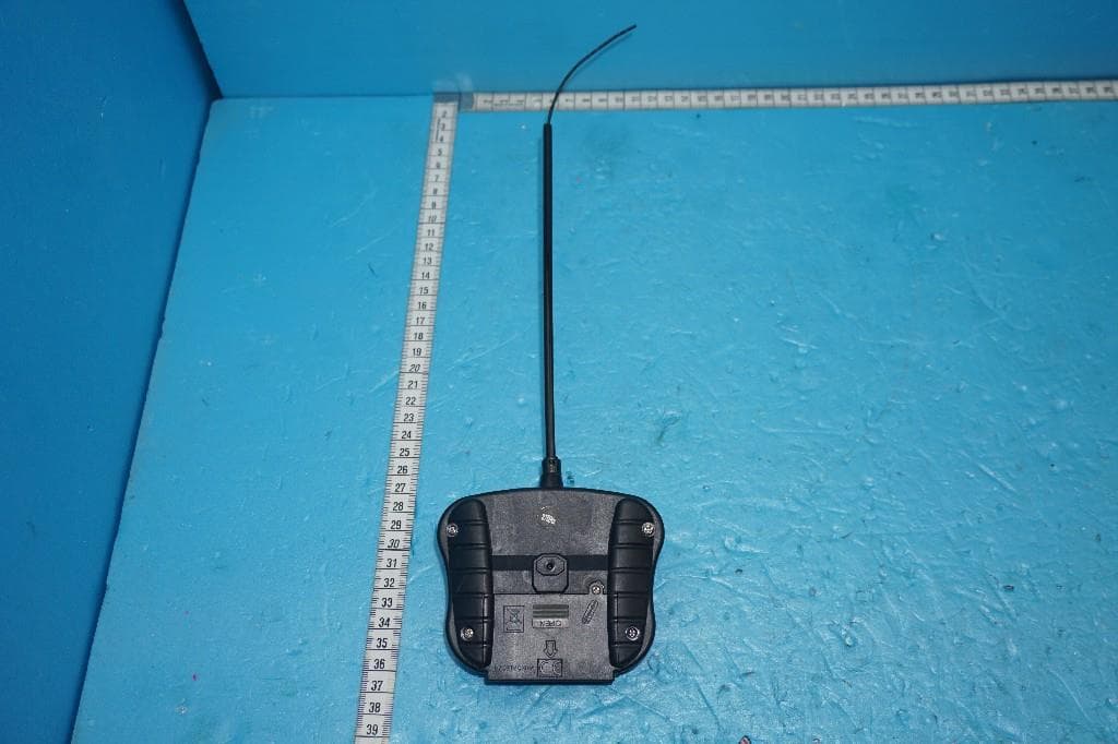 RC CAR - FCC ID 2A28T-27KNP968 - KNP LLC