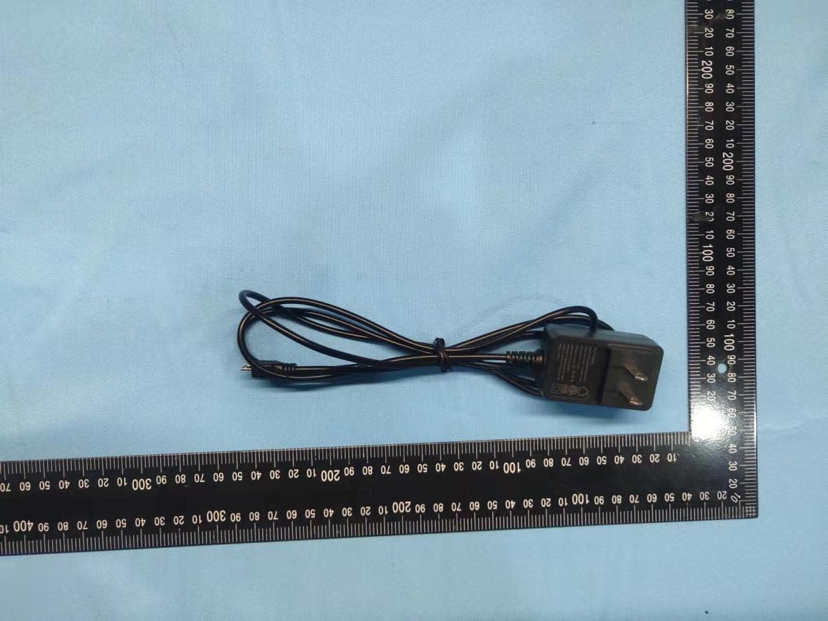 2.4G Wi-Fi Battery Camera - FCC ID 2A297EC-20 - Fuwei Global Co., Ltd. (4)