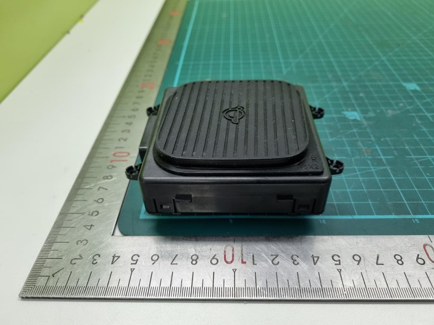 Wireless Power Charger - FCC ID 2A29I-SX2WPC - Aptiv Connection Systems Korea LLC (2)