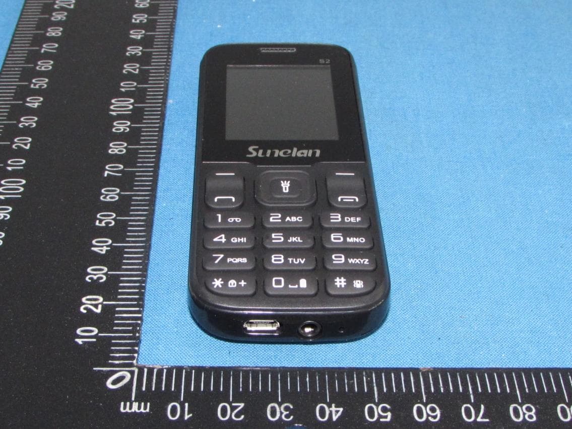 Feature phone - FCC ID 2A2AJ-S2 - Zhangzhou Zhongke Zhigu Technology Co.,Ltd. (4)