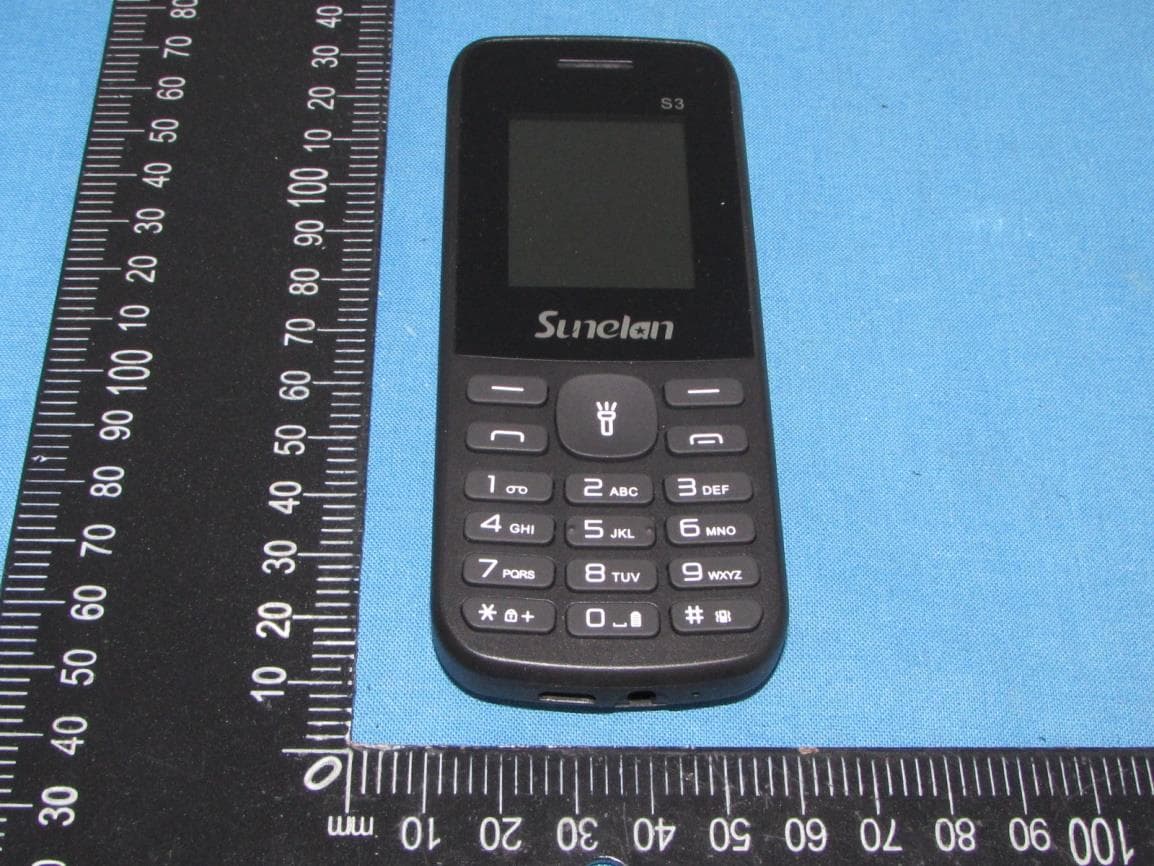 Feature phone - FCC ID 2A2AJ-S3 - Zhangzhou Zhongke Zhigu Technology Co.,Ltd. (3)
