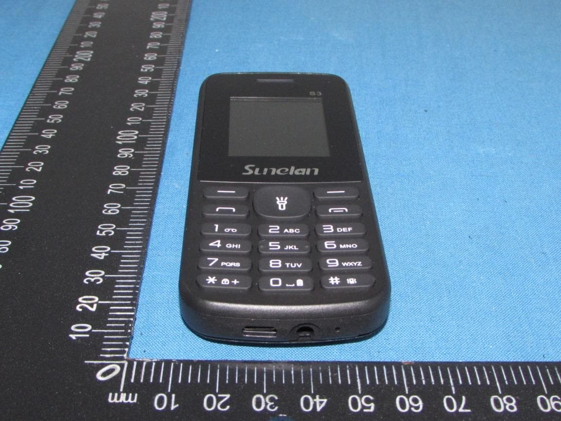 Feature phone - FCC ID 2A2AJ-S3 - Zhangzhou Zhongke Zhigu Technology Co.,Ltd. (4)