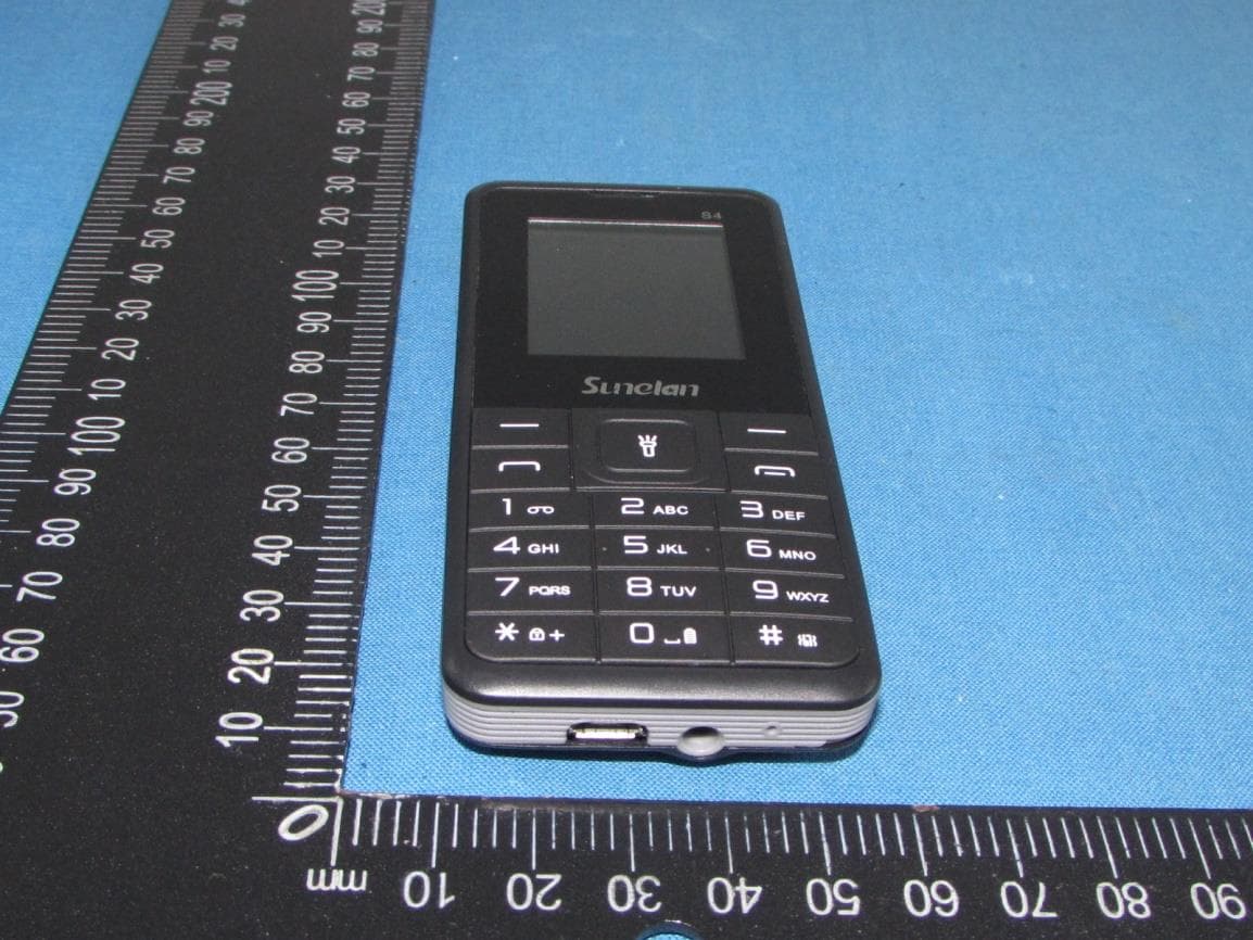 Feature phone - FCC ID 2A2AJ-S4 - Zhangzhou Zhongke Zhigu Technology Co.,Ltd. (4)