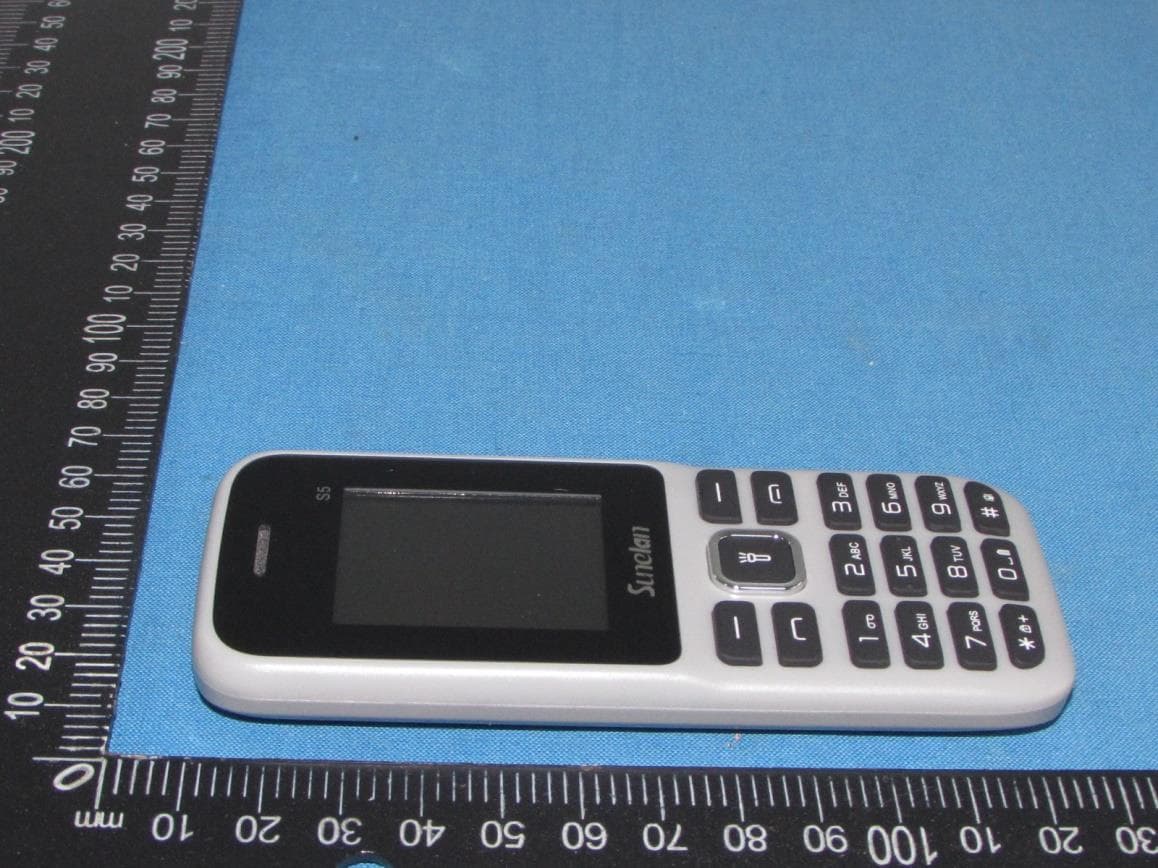 Feature phone - FCC ID 2A2AJ-S5 - Zhangzhou Zhongke Zhigu Technology Co.,Ltd. (4)