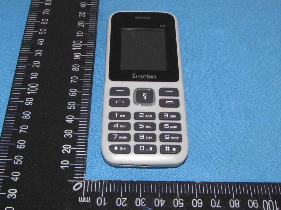 Feature phone - FCC ID 2A2AJ-S5 - Zhangzhou Zhongke Zhigu Technology Co.,Ltd. (2)