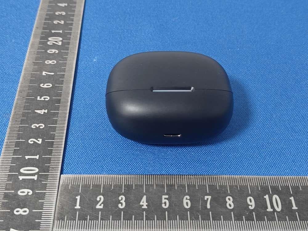 True Wireless Earphones - FCC ID 2A2BY-HE-102-A - Dongguan Huien Electronic Technology Co., Ltd (3)