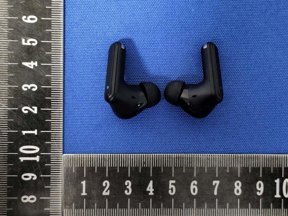 True Wireless Earphones - FCC ID 2A2BYHE-BS08 - Dongguan Huien Electronic Technology Co., Ltd
