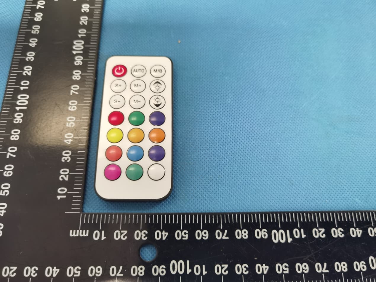 RF REMOTE CONTROL - FCC ID 2A2CEDA-RGBLKT-BK1 - DROZONE CORPORATION LTD. (3)