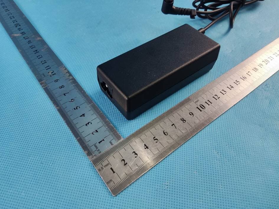 Notebook PC - FCC ID 2A2CZ-NP14IC-X - Emdoor digital technology Co.,Ltd (2)