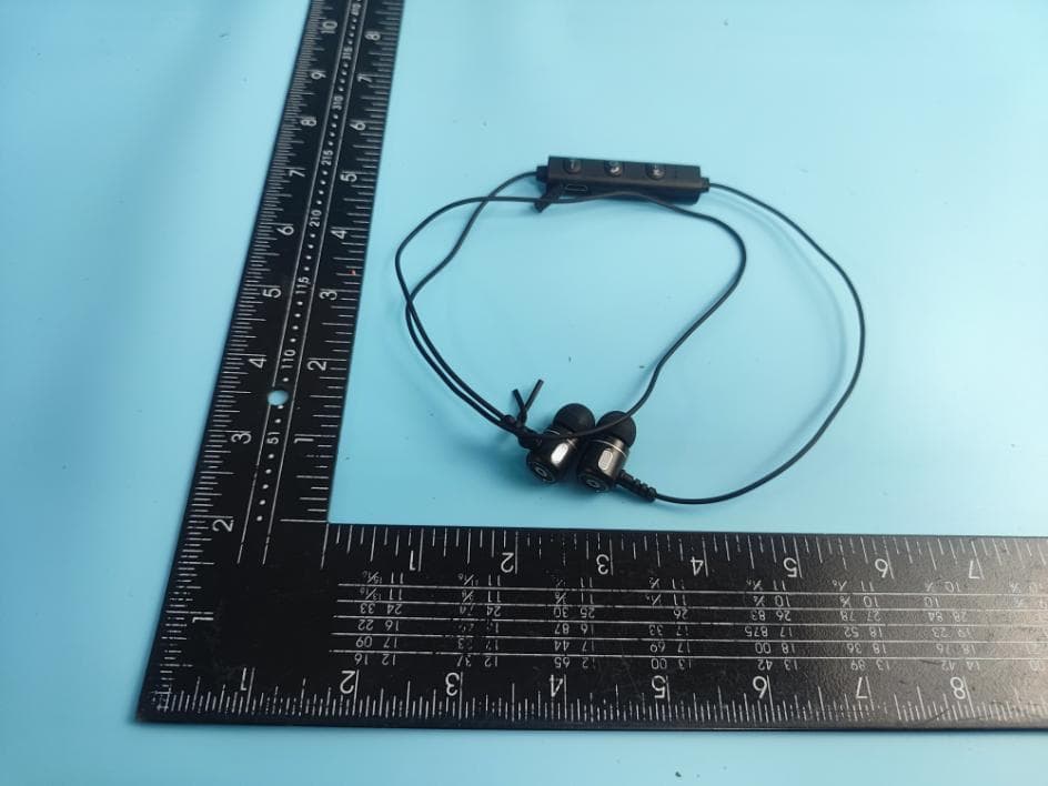 Bluetooth earbuds - FCC ID 2A2EE-SW-C22 - JiangXi Sunwe Industrial Co., Ltd. (5)