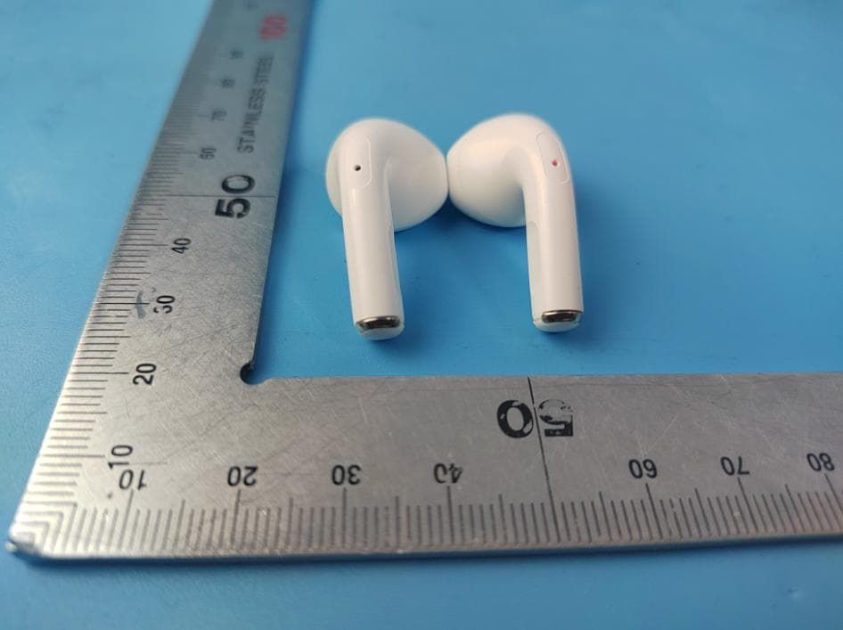 TWS EARBUDS - FCC ID 2A2EE-SW-T118 - JiangXi Sunwe Industrial Co., Ltd. (5)