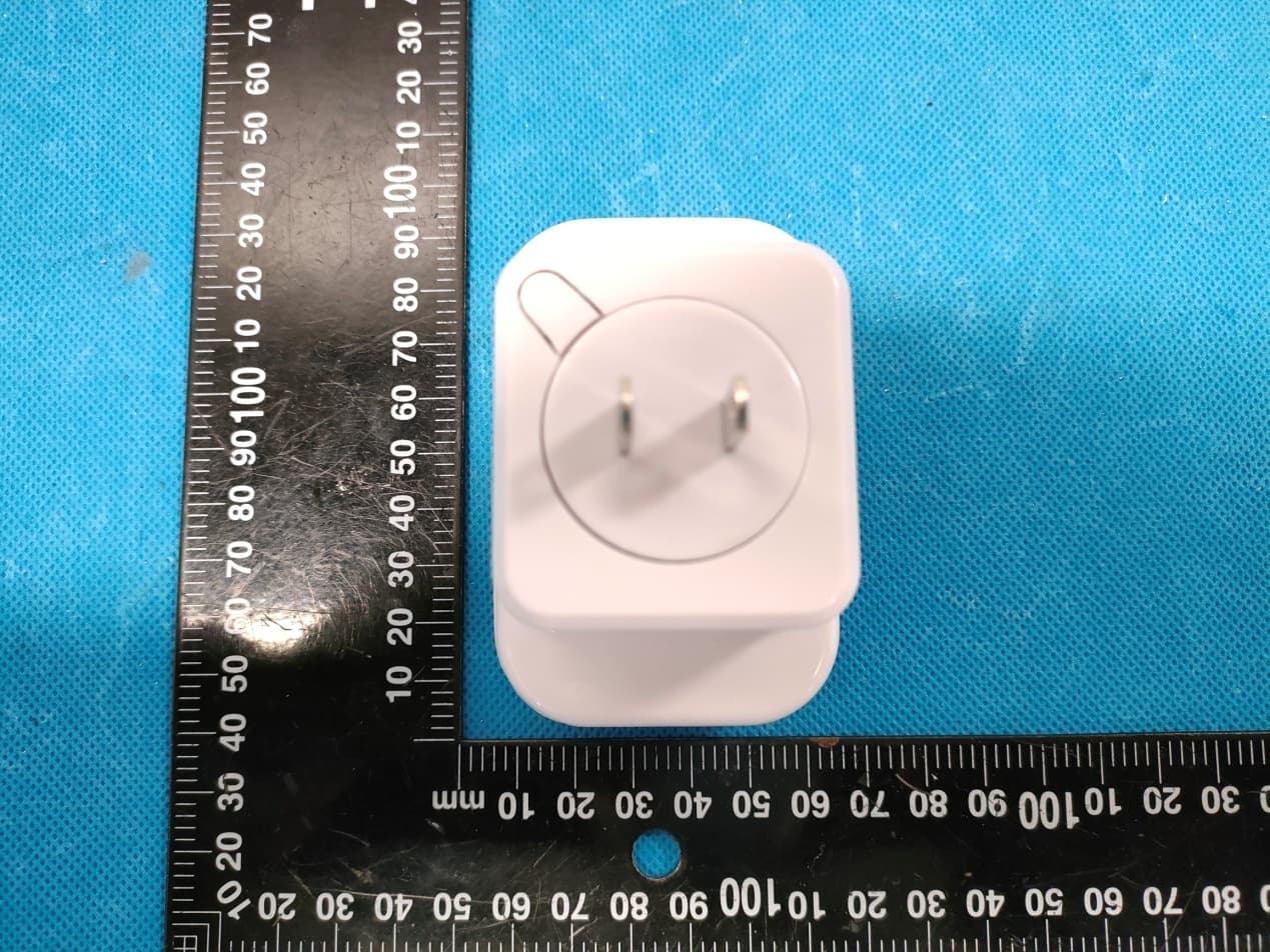 WIFI REPEATER - FCC ID 2A2F4-MT02 - Shenzhen Urant Technology Co., Ltd