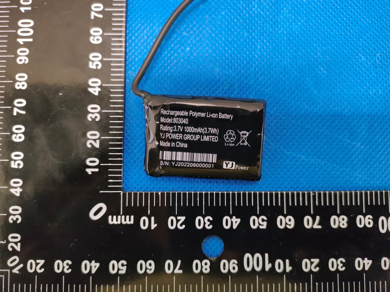 GPS Tracker - FCC ID 2A2FCBT4101 - PowUnity GmbH (4)