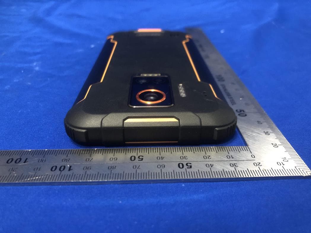 Mobile phone - FCC ID 2A2GN-P10 - Shenzhen Coosea Group Company Limited (3)