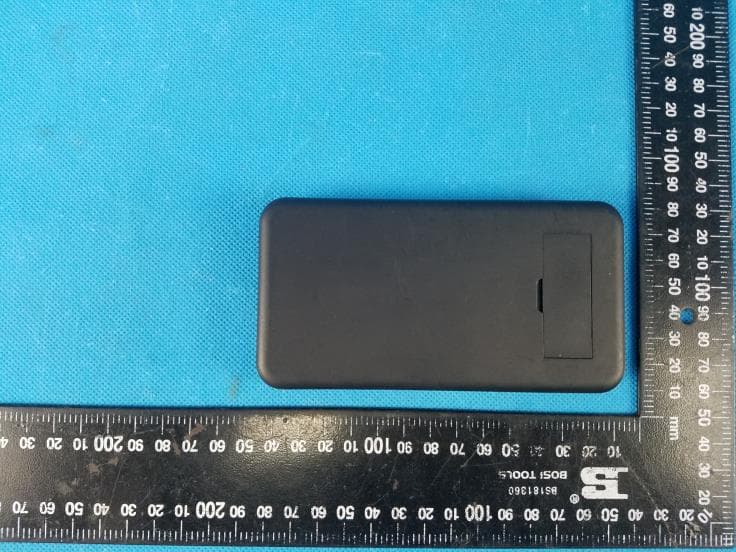 3 in 1 wireless charger - FCC ID 2A2GZWXC-01 - Dongguan SIMZO Electronic Technology Co., Ltd (4)