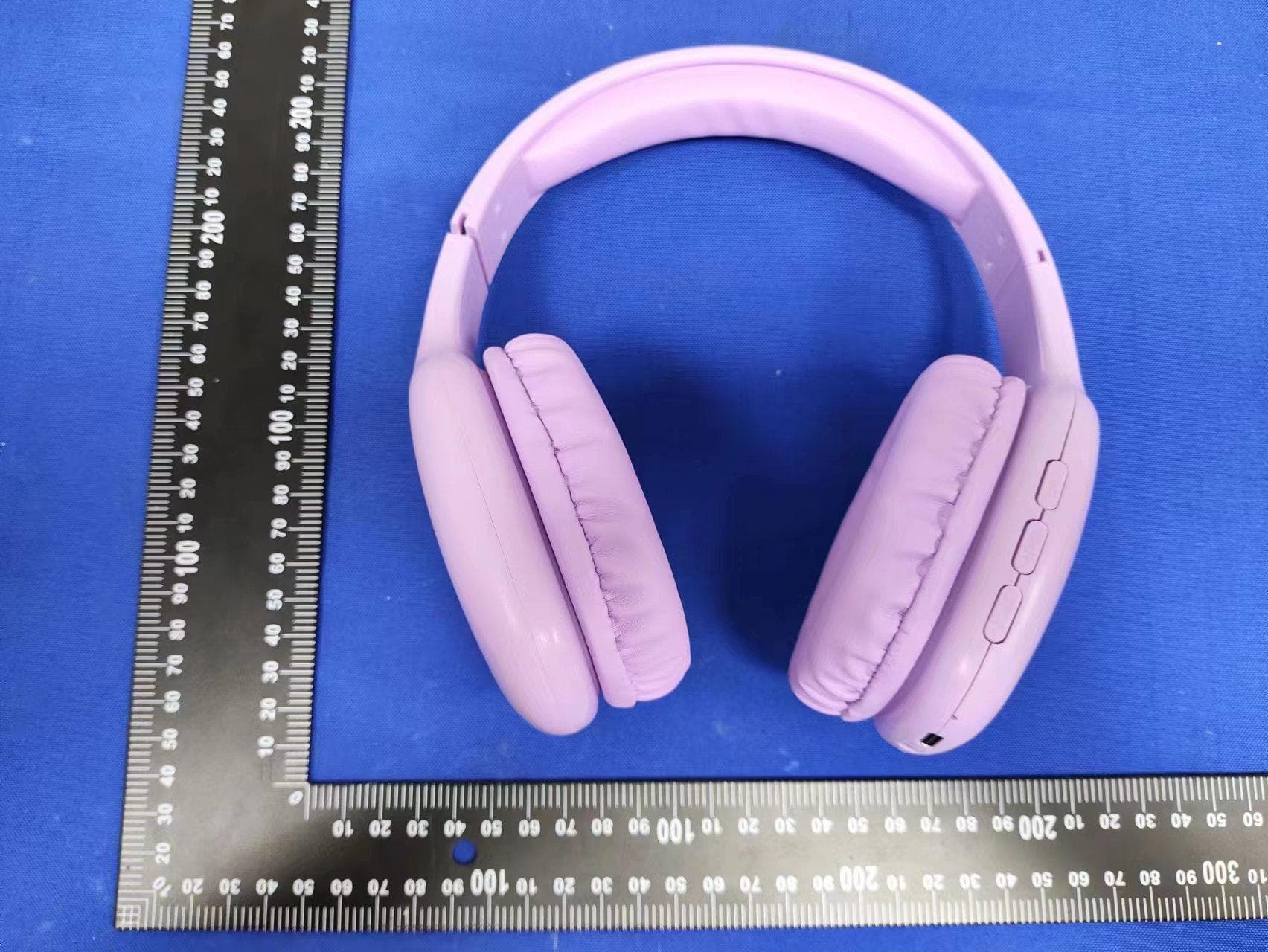 Stretchable Wireless Headset - FCC ID 2A2H6-E21016A - Shenzhen Bao Tianhua Technology Co., Ltd. (3)