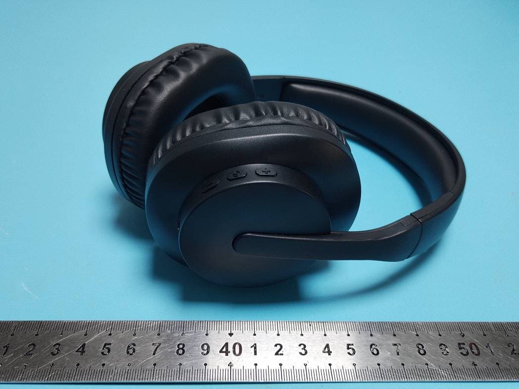 Bluetooth headphone - FCC ID 2A2H6-MU01042 - Shenzhen Bao Tianhua Technology Co., Ltd. (4)