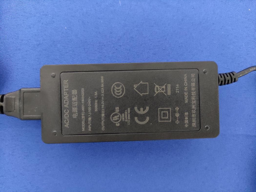 Laptop computer - FCC ID 2A2I7-DW156R7 - Shenzhen Shuangshengda Technology Co.,Ltd