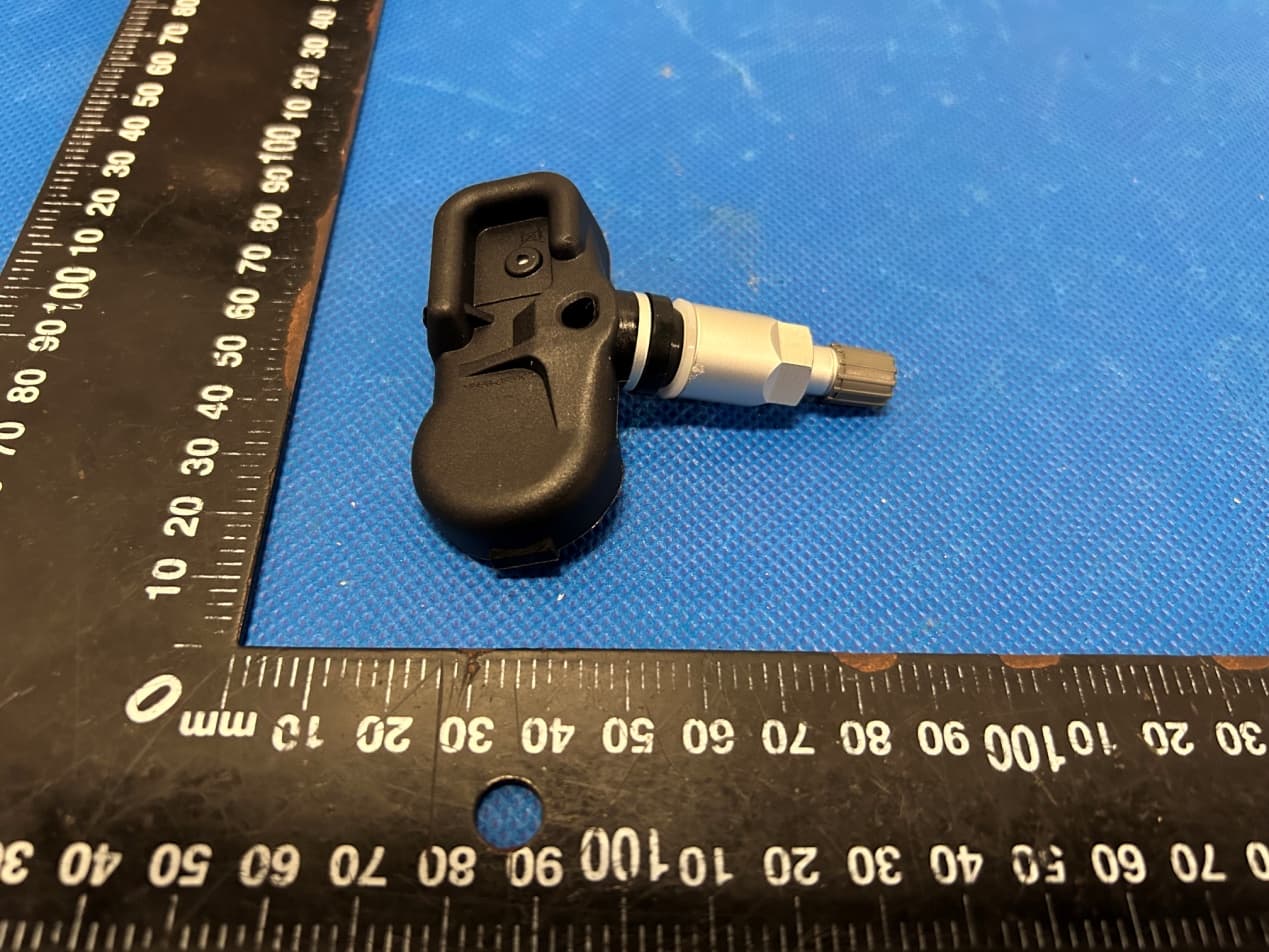 Tire pressure monitor - FCC ID 2A2IJ-SAINT0208 - ZHEJIANG IRONSTAMP AUTO PARTS CO.,LTD (3)