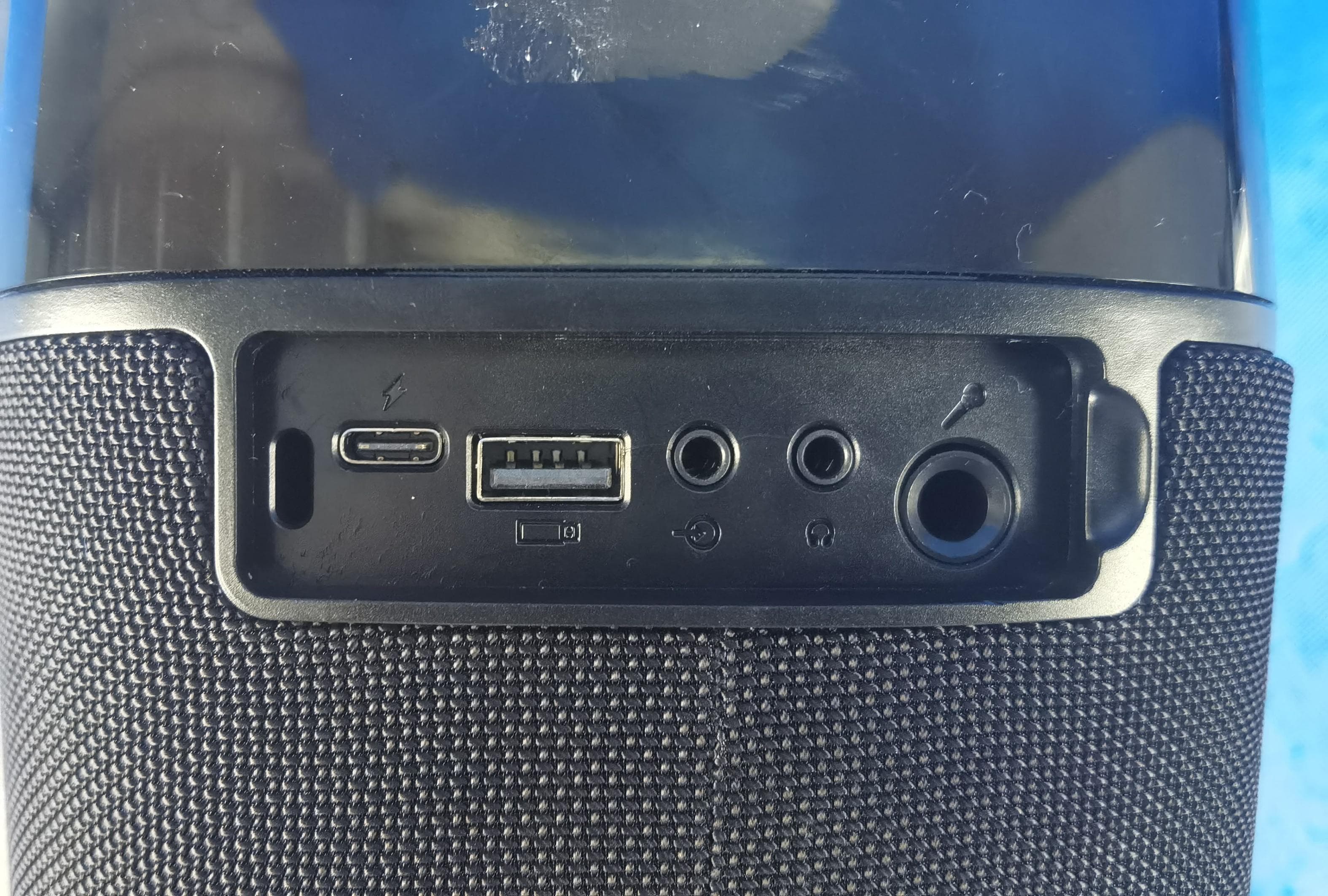 All in One karaoke party Box - FCC ID 2A2JV-STAGE023 - SHENZHEN COOLME INNOVATION TECHNOLOGY CO., LTD