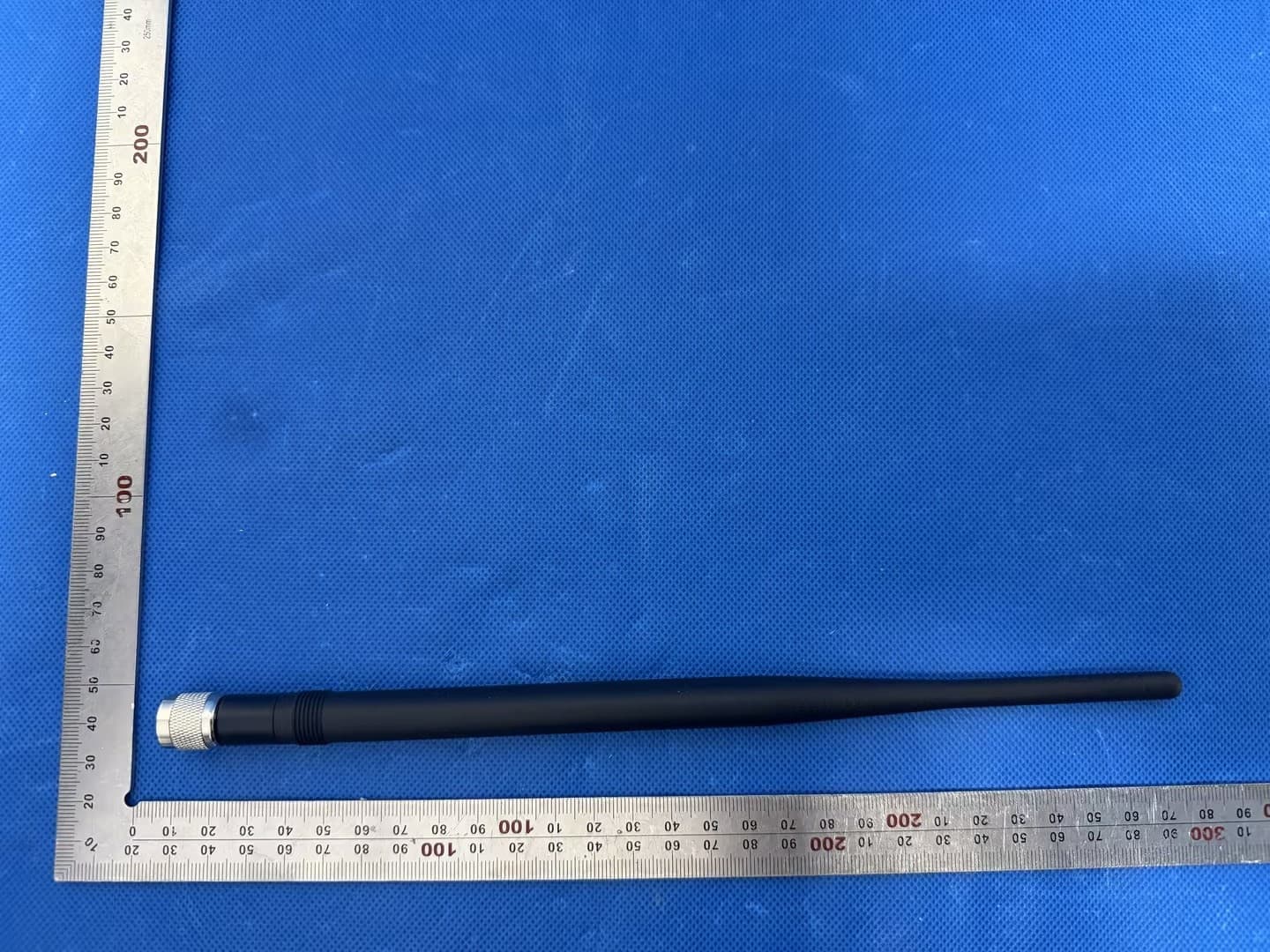 RTK Base Station - FCC ID 2A2LL-RS1-900 - FJ Dynamics Co.,Ltd.