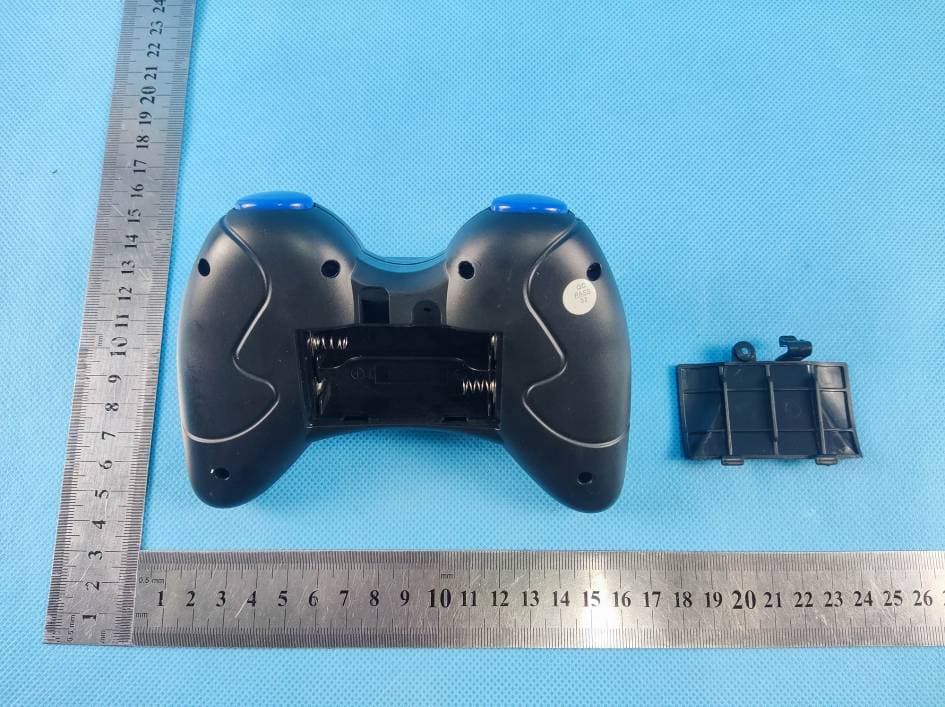 RC car - FCC ID 2A2MB-YT6601 - Shantou Yuetong Technology Co., Ltd