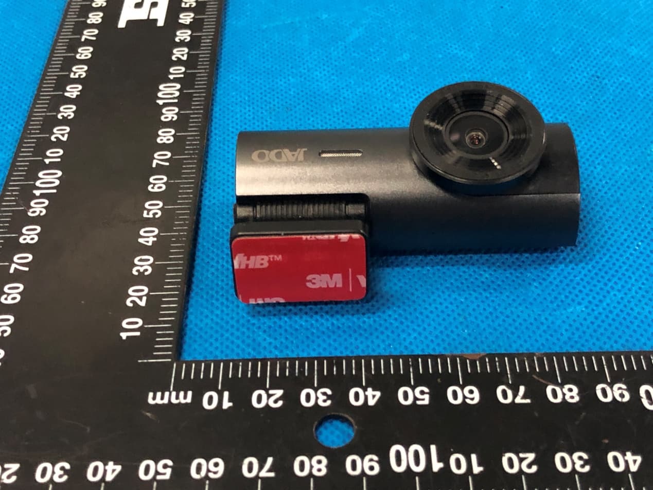 Car driving recorder - FCC ID 2A2ME-F3 - Zhoushan Panda Electronic Commerce Co., Ltd. (4)