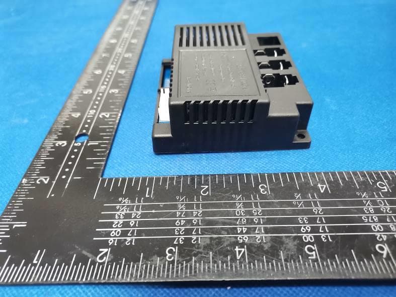 Controller - FCC ID 2A2MNHCD-1235L1CON - HEBEI HUACHUANGDA TECHNOLOGY CO., LTD (4)