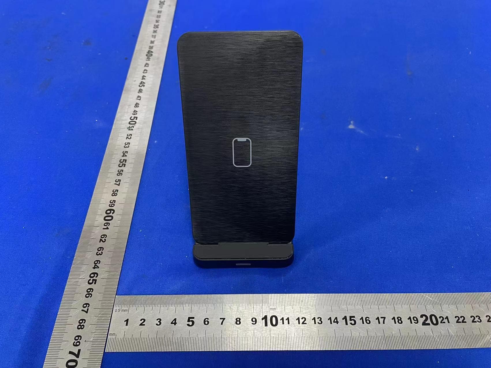 Wireless Charger - FCC ID 2A2NS-GY-Z15 - Guanyu(Dongguan) Intelligent Technology Co.,Ltd (2)