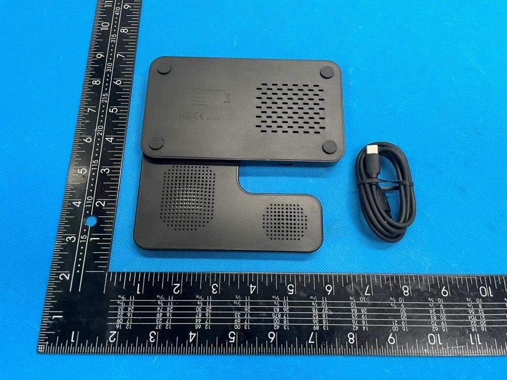 3-in-1 Wireless Charging Station - FCC ID 2A2NS-GY-Z5G-3S - Guanyu(Dongguan) Intelligent Technology Co.,Ltd (2)