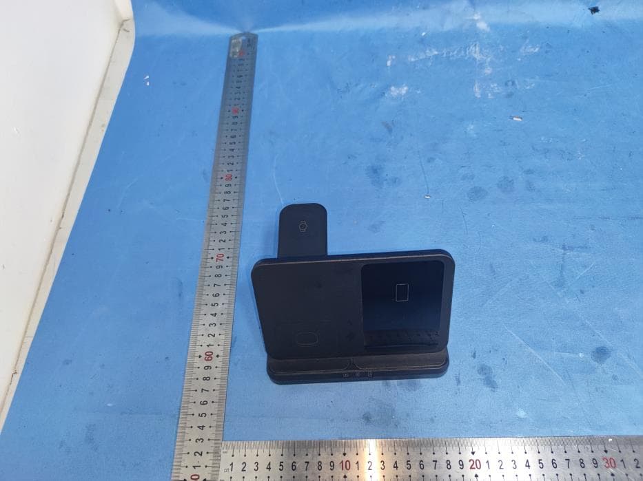 Wireless charger - FCC ID 2A2NS-Q10-Z - Guanyu(Dongguan) Intelligent Technology Co.,Ltd (4)