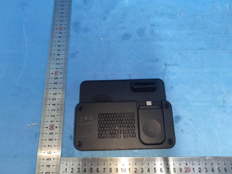 Wireless charger - FCC ID 2A2NS-Q10-Z - Guanyu(Dongguan) Intelligent Technology Co.,Ltd (2)