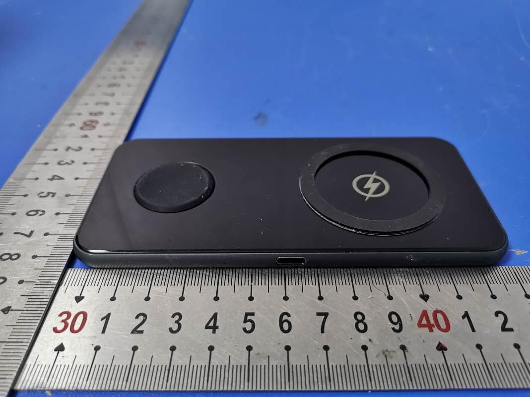 Wireless Charger - FCC ID 2A2NS-WAVEPADT4 - Guanyu(Dongguan) Intelligent Technology Co.,Ltd (5)