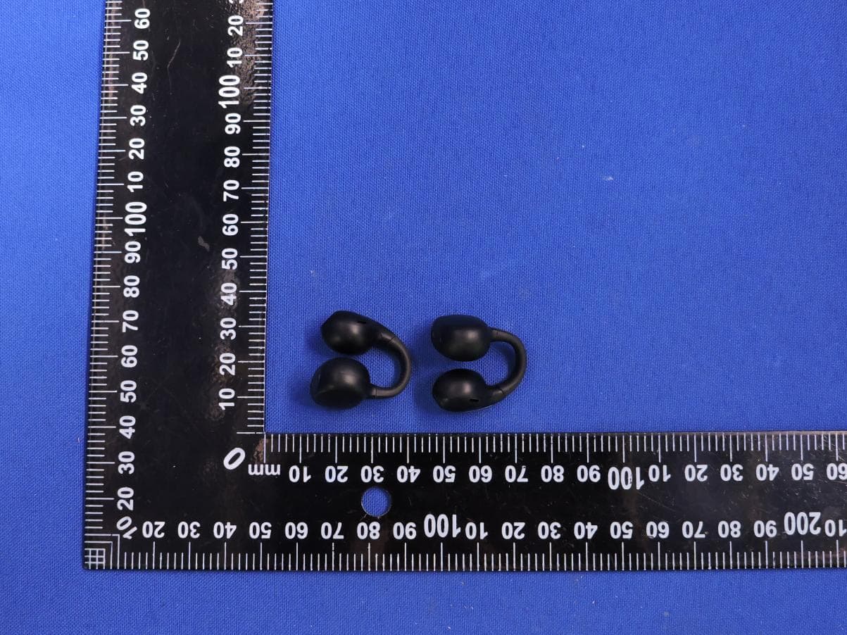 True Wireless Earbuds - FCC ID 2A2P5-OHR567 - Acer Gadget Inc.