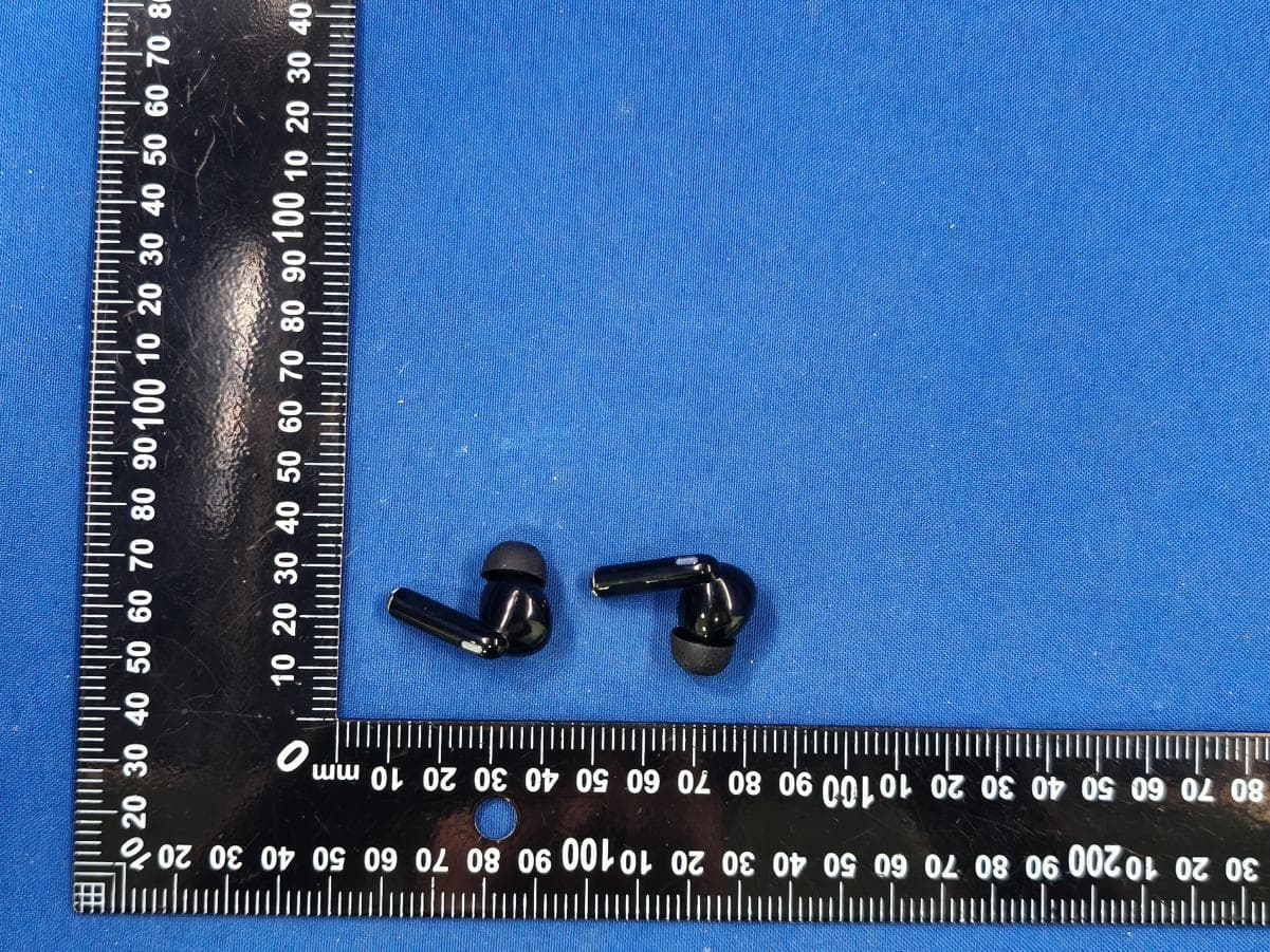 True Wireless Earbuds - FCC ID 2A2P5-OHR655 - Acer Gadget Inc.