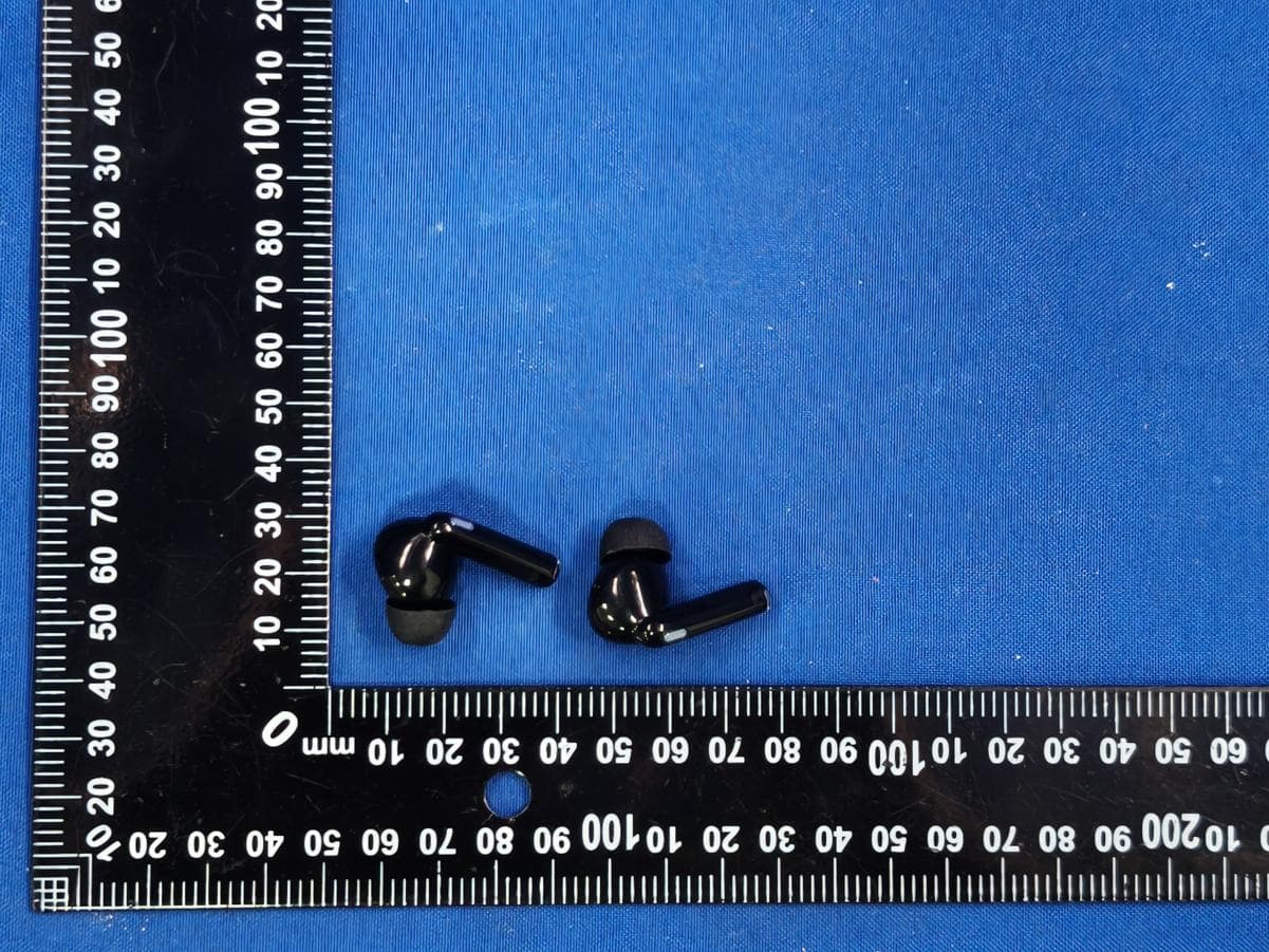 In-Ear Earbuds (TWS) - FCC ID 2A2P5-OHR657 - Acer Gadget Inc. (5)