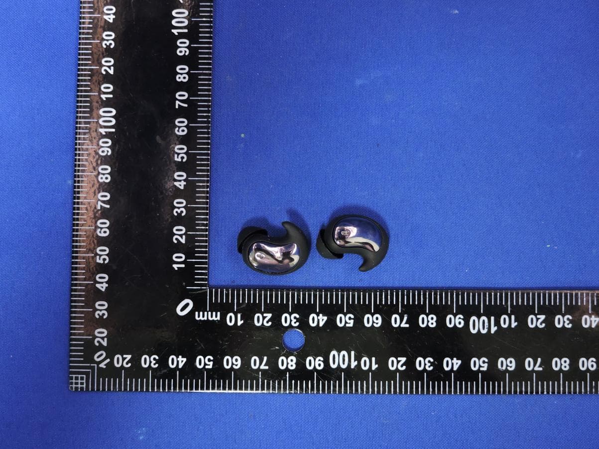True Wireless Earbuds - FCC ID 2A2P5-OHR720 - Acer Gadget Inc.
