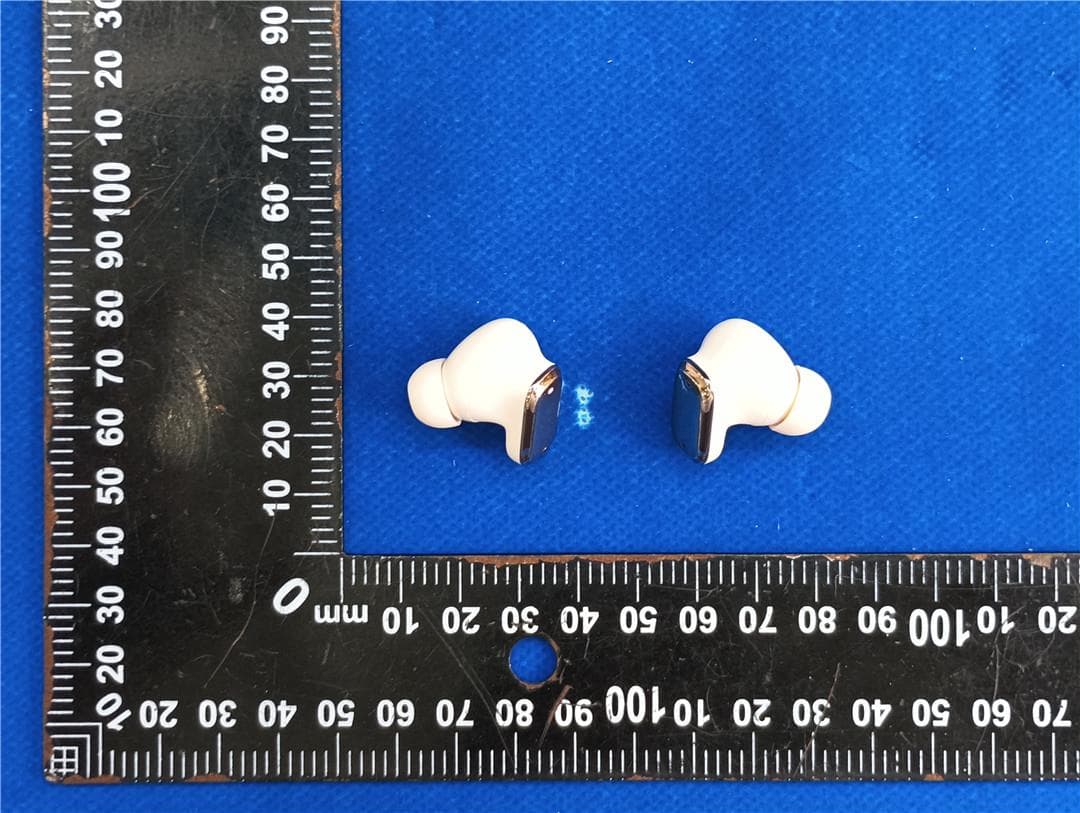In-Ear Earbuds (TWS) - FCC ID 2A2P5-OHR824 - Acer Gadget Inc. (3)