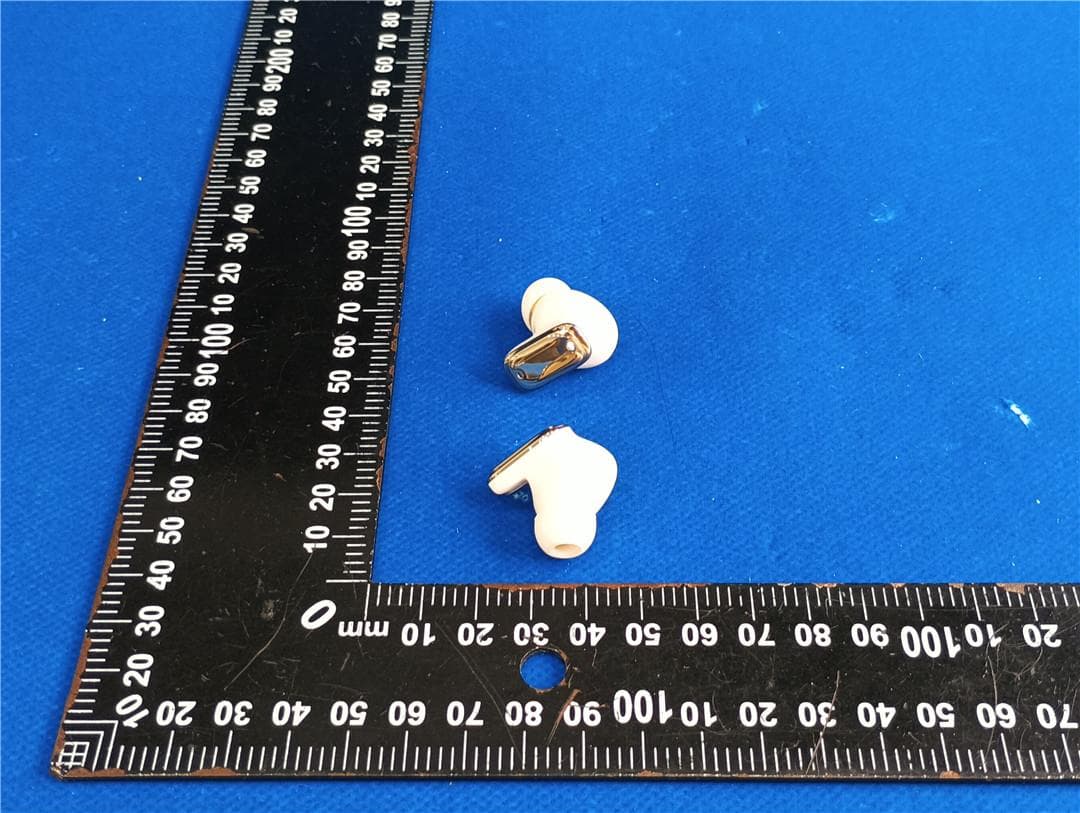 In-Ear Earbuds (TWS) - FCC ID 2A2P5-OHR824 - Acer Gadget Inc. (2)